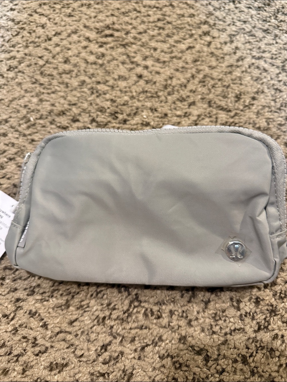 lululemon Everywhere Belt Bag Gray Silver Logo NWT